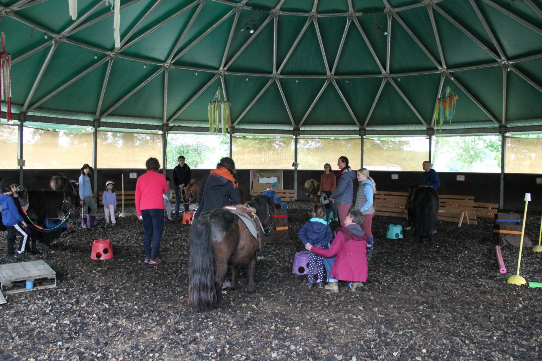 Les Chevaux Du Coat Centre Equestre Plourivo Les Chauvaux Du Coat 2